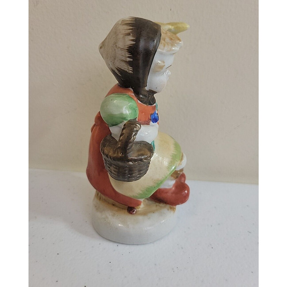 Vintage Hummel Style Girl with Bandana Made in Occupied Japan Figurine - Picture 6 of 9